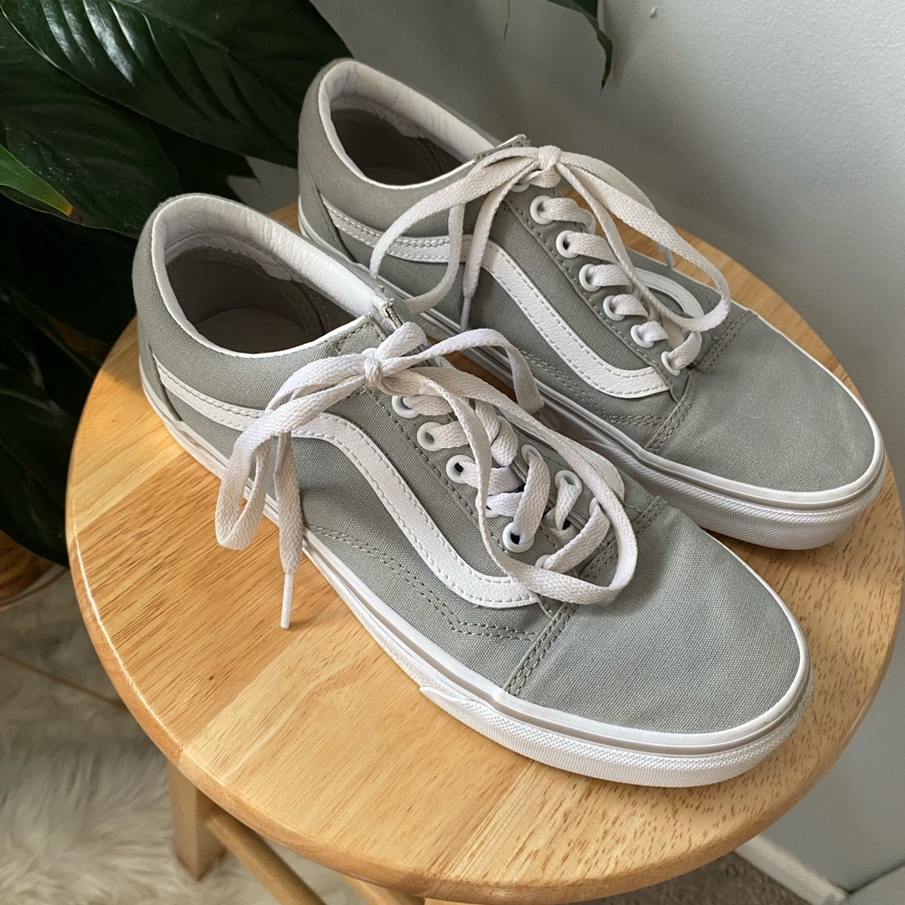 Light gray vans - old skool